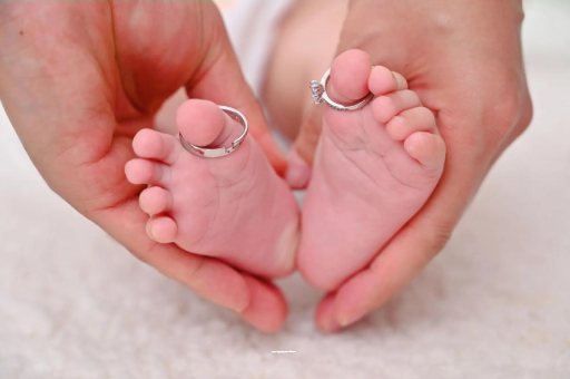 永新宝宝拉稀带血